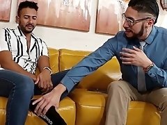 Aroused lads share unique gay perversions on the leather couch