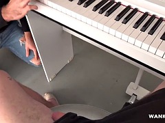 First you can play my dick instead of the piano! from Vancrs